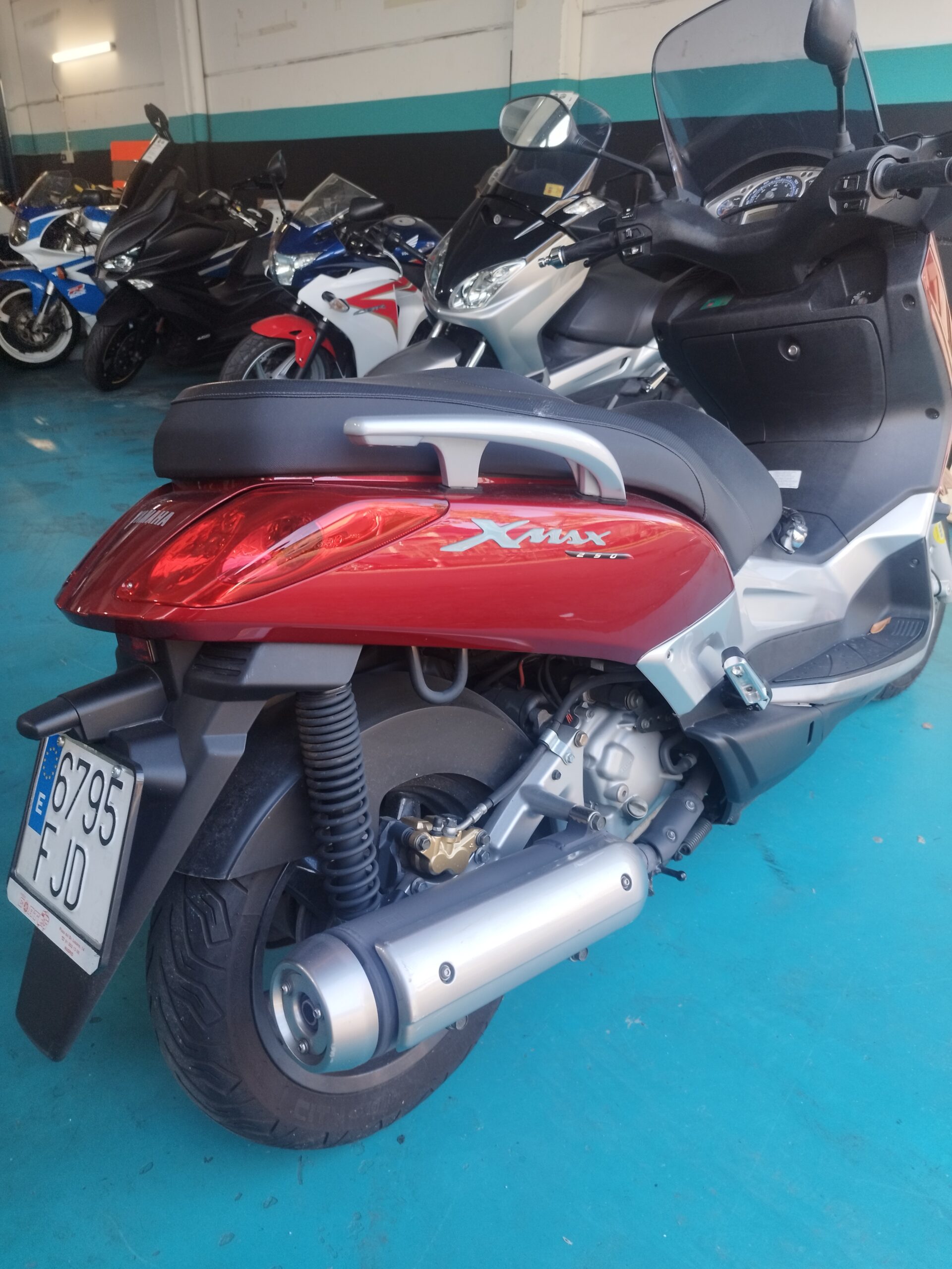 Yamaha Xmax 250